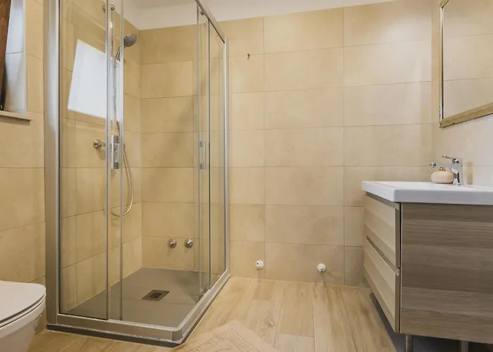 With A Parking Space Rosini, Porec - 24364 Gostinjska kuća Nova Vas (Porec)